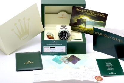 Rolex Submariner 2006 Green "Kermit” 16610LV Stainless Steel 40mm Men's Watch - Image 2