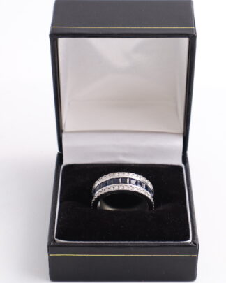 18ct White Gold Sapphire & Diamond Eternity Band Ring Size K (50)