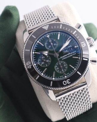 Breitling Superocean Heritage A13313 Green Dial 44mm Automatic Men's Watch