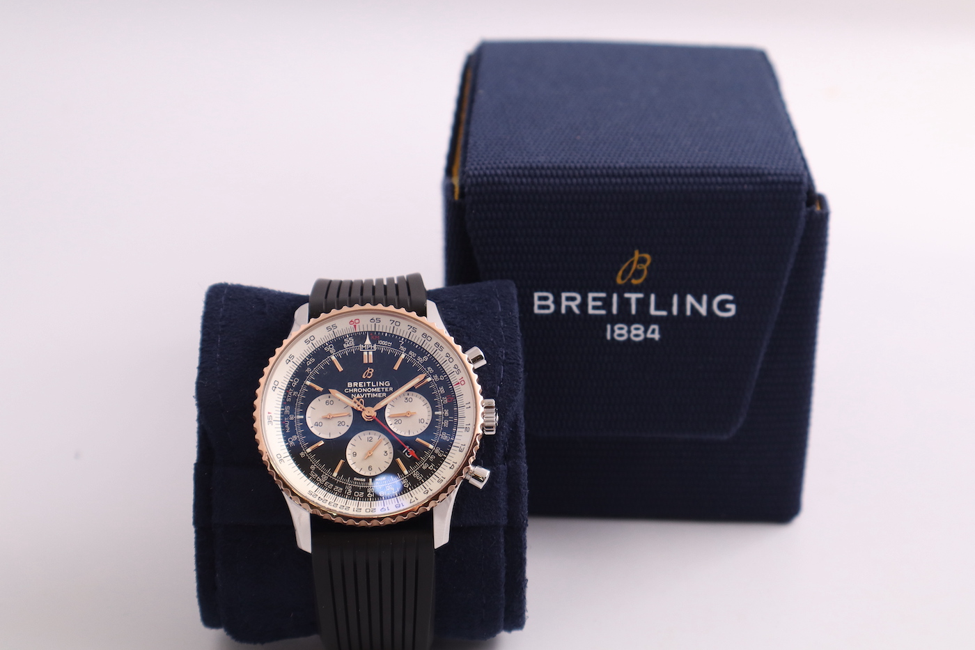 Breitling Navitimer B01 Steel & Rose Gold 46 mm Automatic UB0127 Men's Watch - Image 2